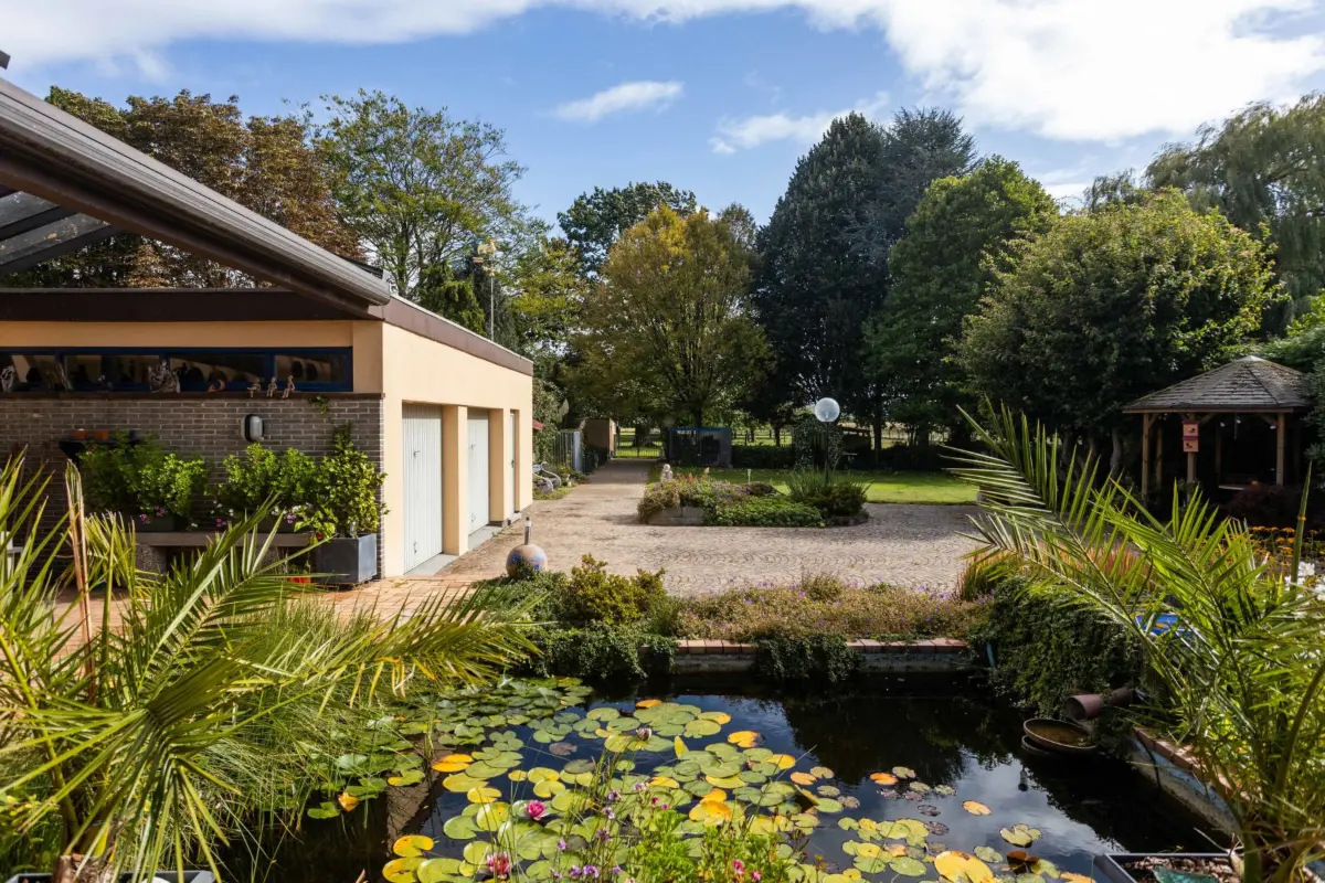 Appartementsgebouw te  koop in Ninove 9400 749000.00€  slaapkamers 315.00m² - Zoekertje 685118