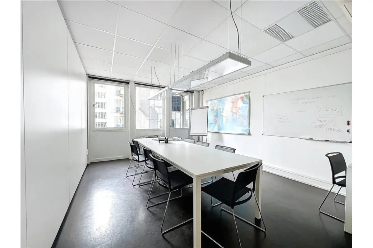 Handelszaak te  huur in Brussel 1000 3500.00€  slaapkamers 240.00m² - Zoekertje 685384