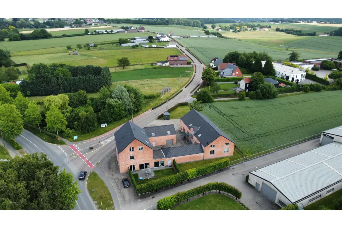 Handelszaak te  huur in Overijse 3090 1350.00€  slaapkamers 120.00m² - Zoekertje 685528