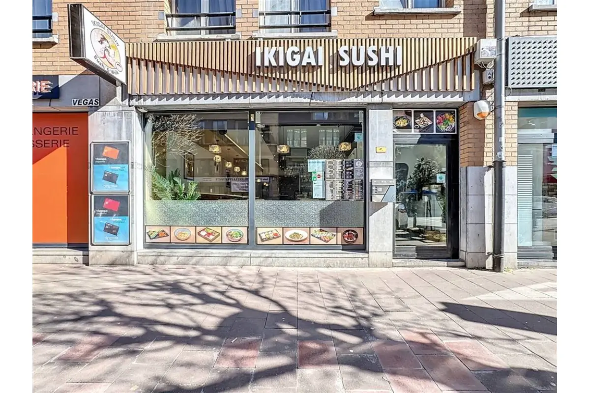 Handelszaak te  huur in Brussel 1000 1300.00€  slaapkamers m² - Zoekertje 685381