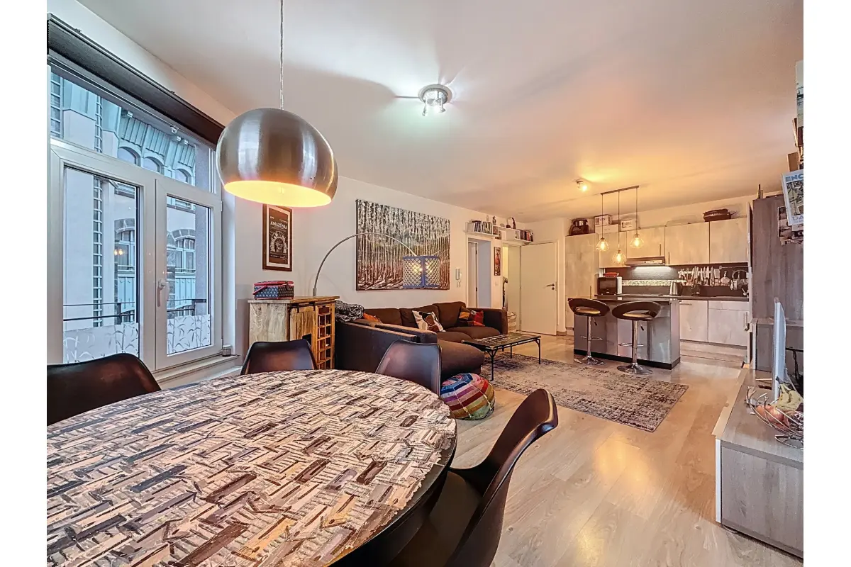 Duplex te  koop in Sint-Joost-ten-Node 1210 299000.00€ 2 slaapkamers 107.00m² - Zoekertje 686143