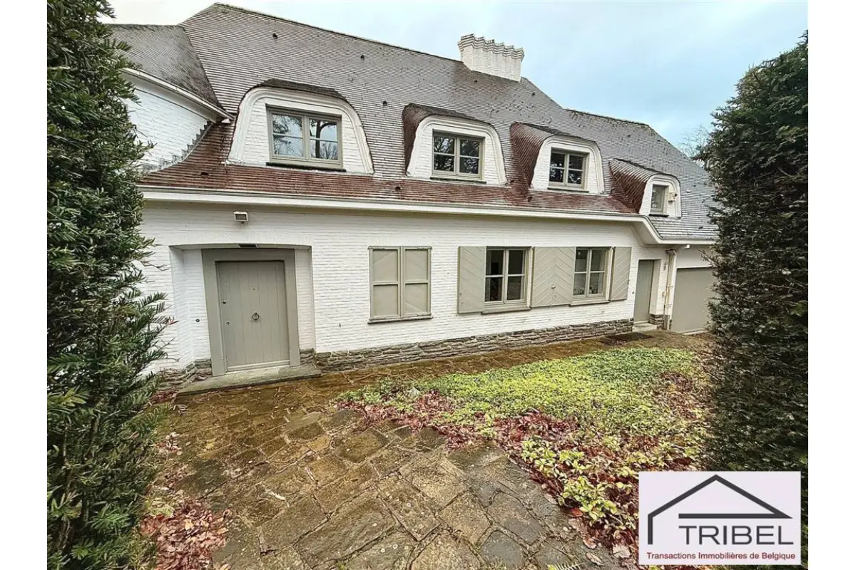 Villa à louer à Uccle 1180 4500.00€ 6 chambres 450.00m² - annonce 686379