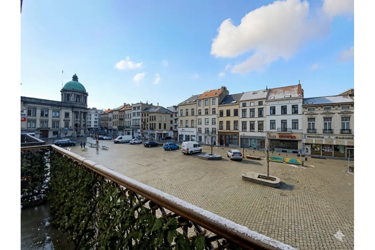 Triplex à vendre à Molenbeek-Saint-Jean 1080 255000.00€ 4 chambres 142.00m² - annonce 686234