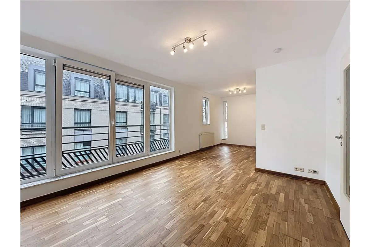 Appartement à louer à Saint-Josse-ten-Noode 1210 850.00€  chambres 39.00m² - annonce 687637