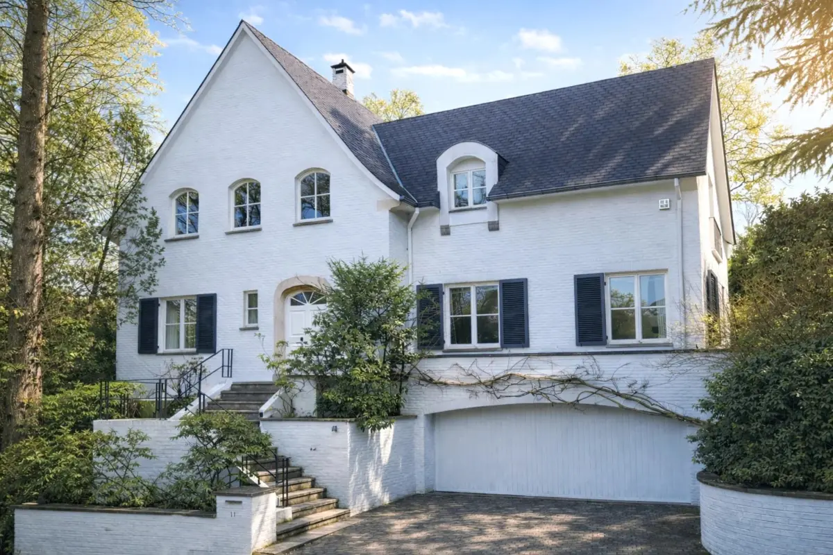 Villa te  huur in Sint-Pieters-Woluwe 1150 4350.00€ 5 slaapkamers 350.00m² - Zoekertje 688141