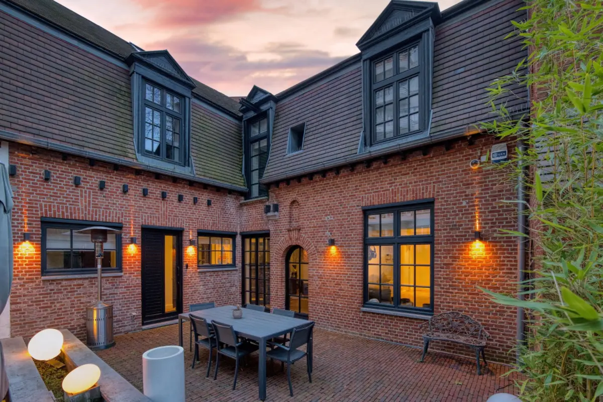 Huis te  koop in Elsene 1050 1195000.00€ 4 slaapkamers 223.00m² - Zoekertje 688276