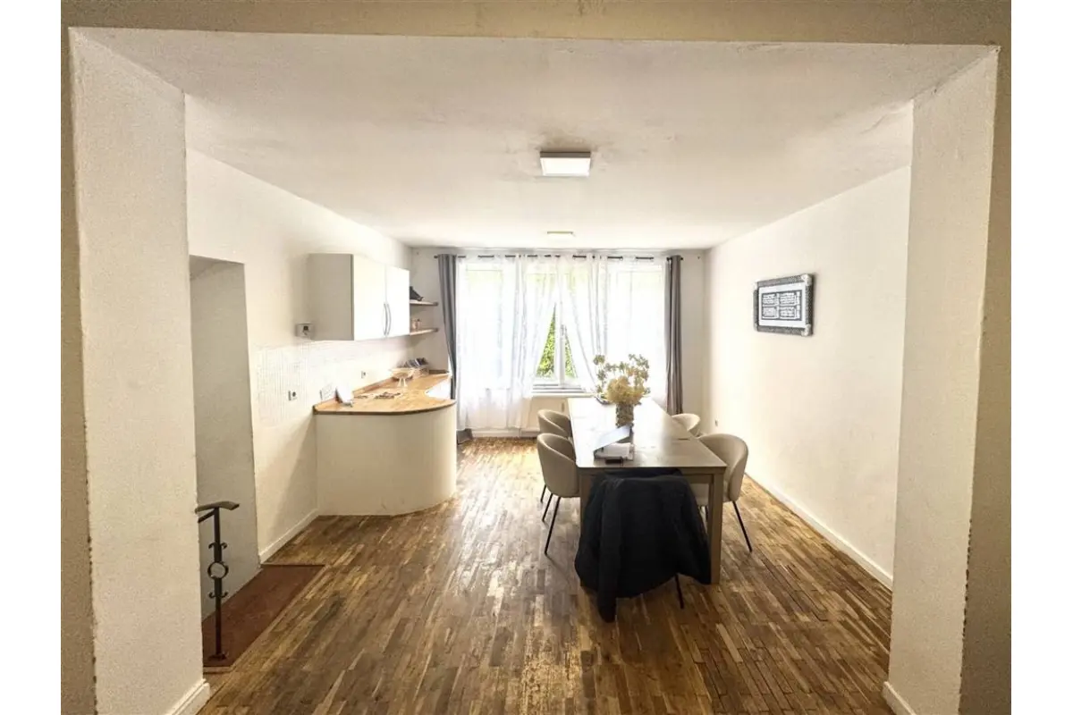 Appartement te  koop in Sint-Joost-ten-Node 1210 349000.00€ 2 slaapkamers 120.00m² - Zoekertje 687554