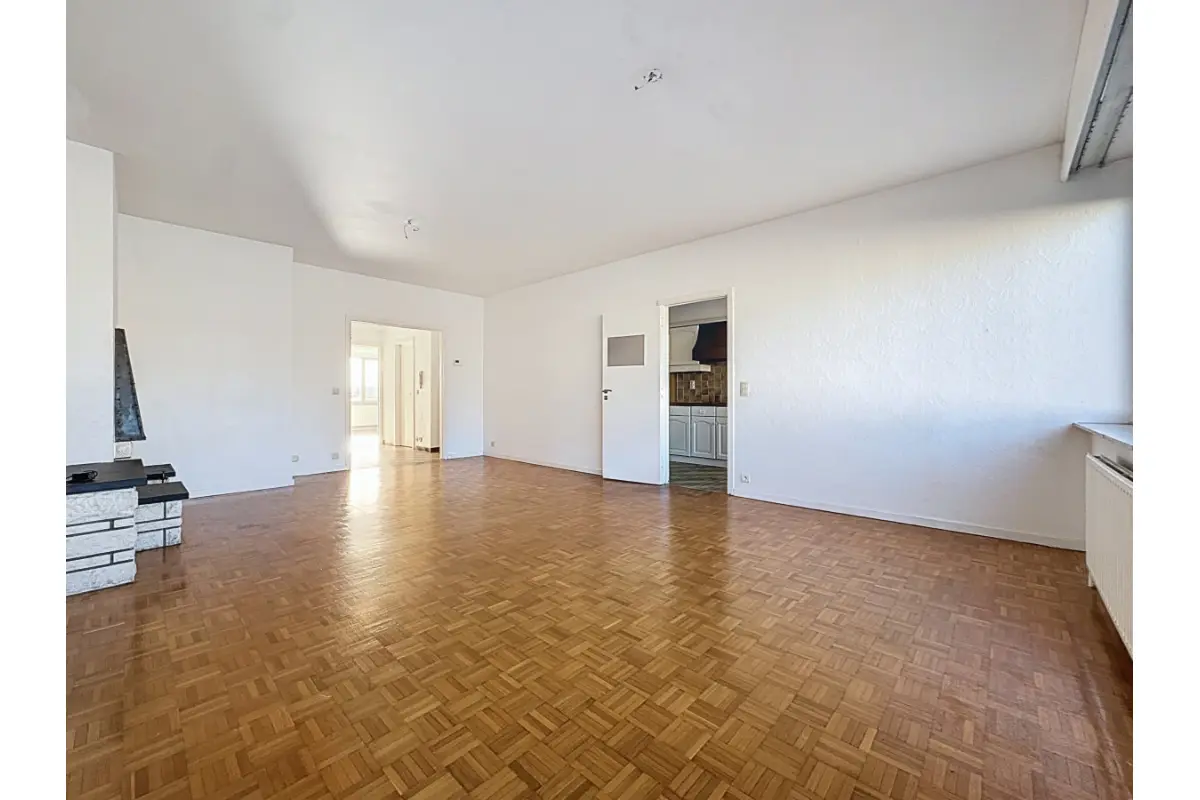 Appartement te  koop in Neder-Over-Heembeek 1120 259000.00€ 2 slaapkamers 96.00m² - Zoekertje 687738