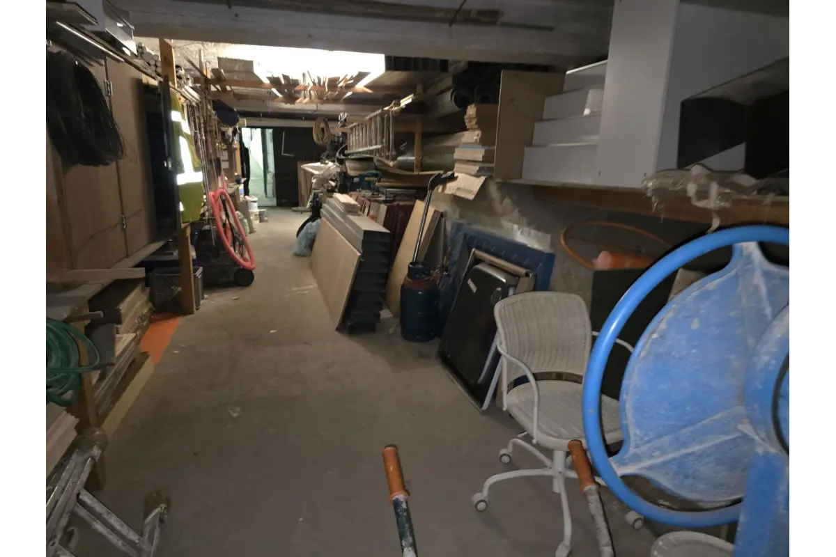 Commerce à  à Ixelles 1050 95000.00€  chambres 69.00m² - annonce 687668