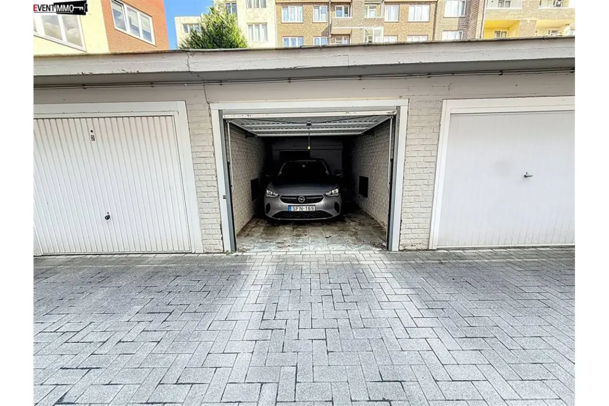 Parking & garage te  koop in Schaarbeek 1030 45000.00€  slaapkamers m² - Zoekertje 687906
