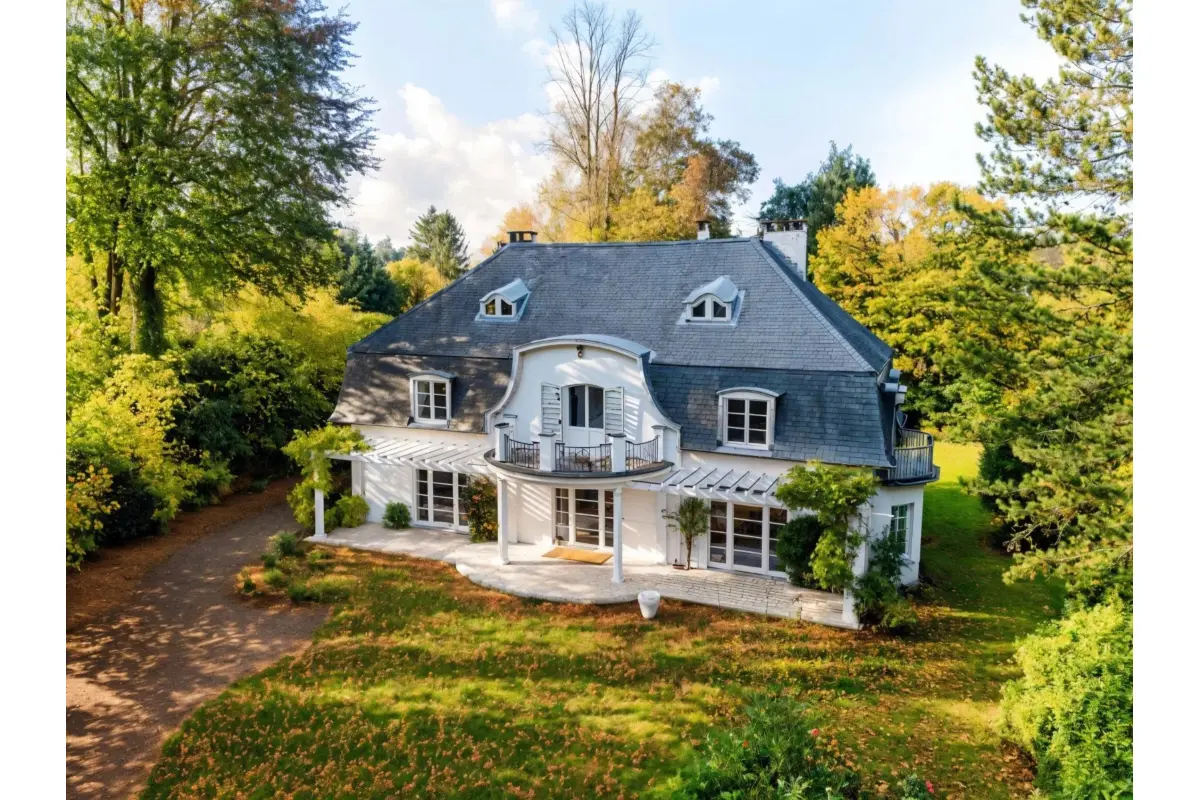 Huis te  koop in Ukkel 1180 1995000.00€ 5 slaapkamers 418.00m² - Zoekertje 688252