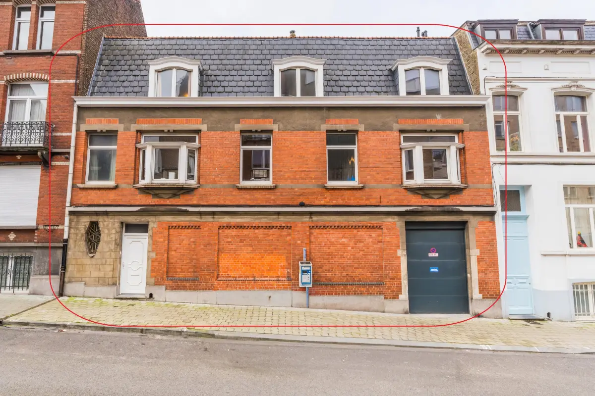 Immeuble de rapport - Immeuble à appartement à vendre à Etterbeek 1040 765000.00€ 4 chambres 220.00m² - annonce 689009
