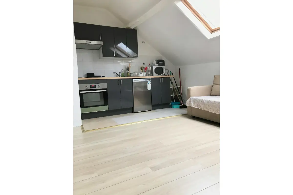 Appartement à louer à Forest 1190 780.00€  chambres m² - annonce 689231