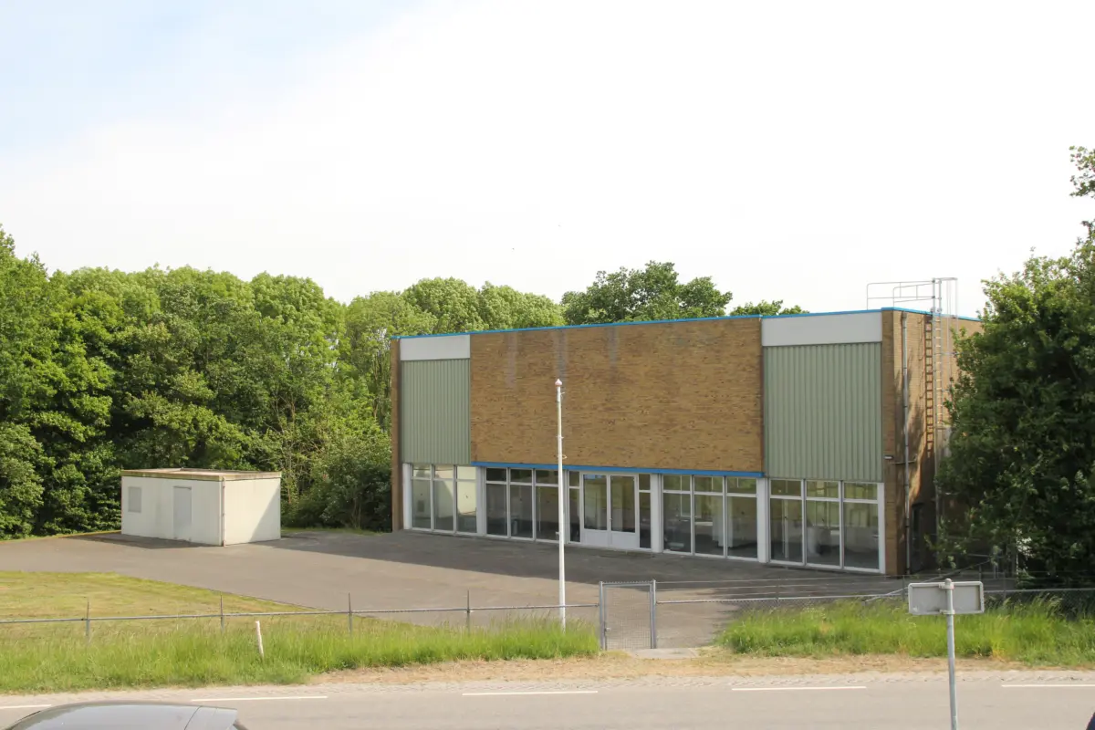 Grond te  koop in Anderlecht 1070 4200000.00€  slaapkamers m² - Zoekertje 689111