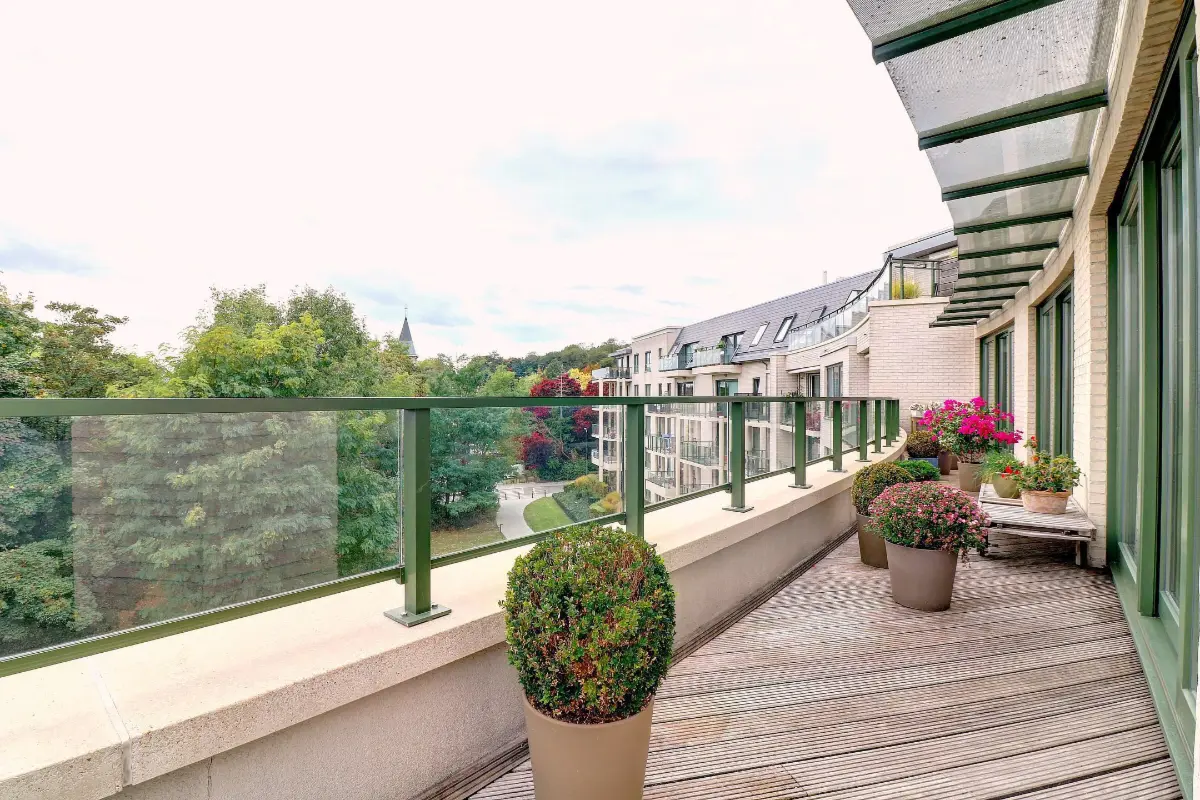 Penthouse te  huur in Sint-Lambrechts-Woluwe 1200 3950.00€ 3 slaapkamers 235.00m² - Zoekertje 690039