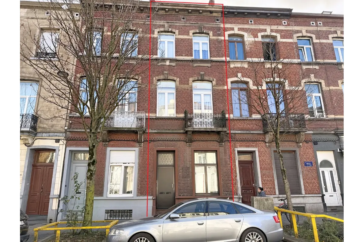 Mixgebouw te  koop in Schaarbeek 1030 394000.00€ 5 slaapkamers 160.00m² - Zoekertje 689807