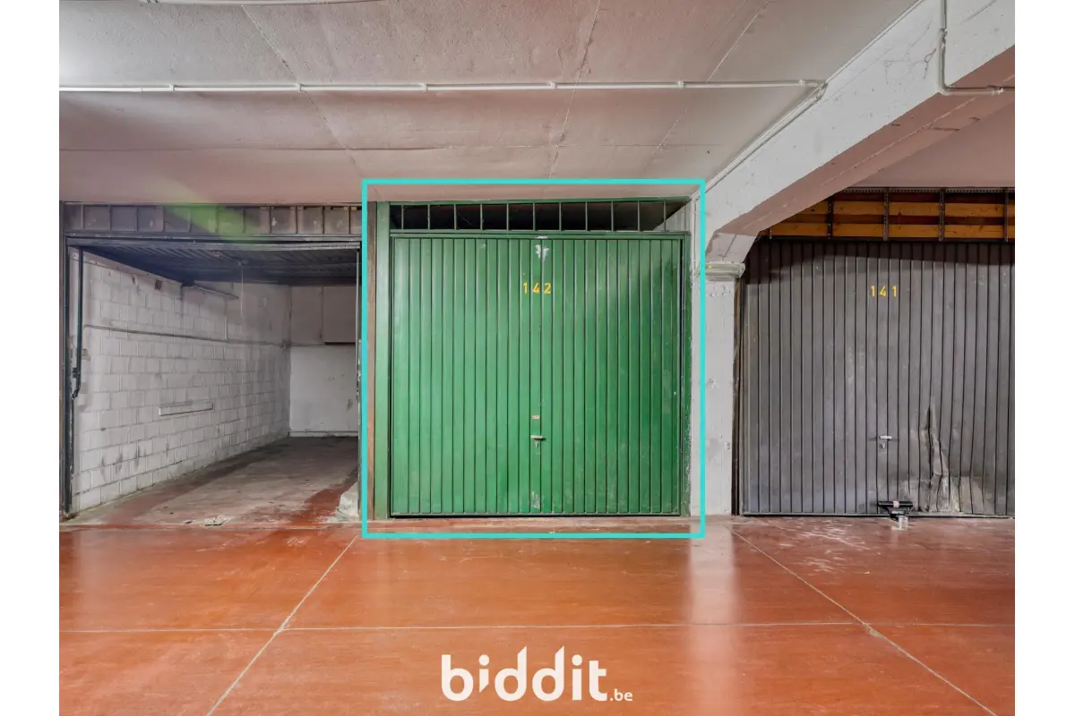 Parking / garage à vendre à Anderlecht 1070 17500.00€  chambres m² - annonce 690826