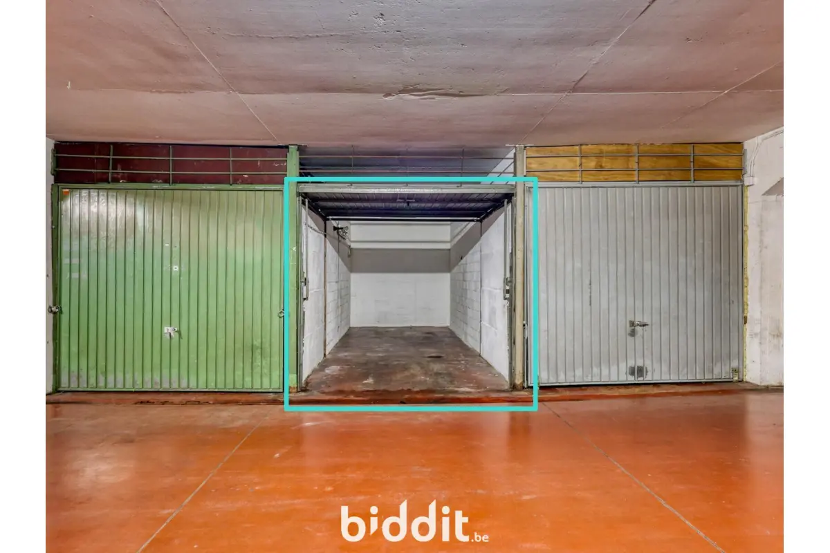 Parking / garage à vendre à Anderlecht 1070 17500.00€  chambres m² - annonce 690827