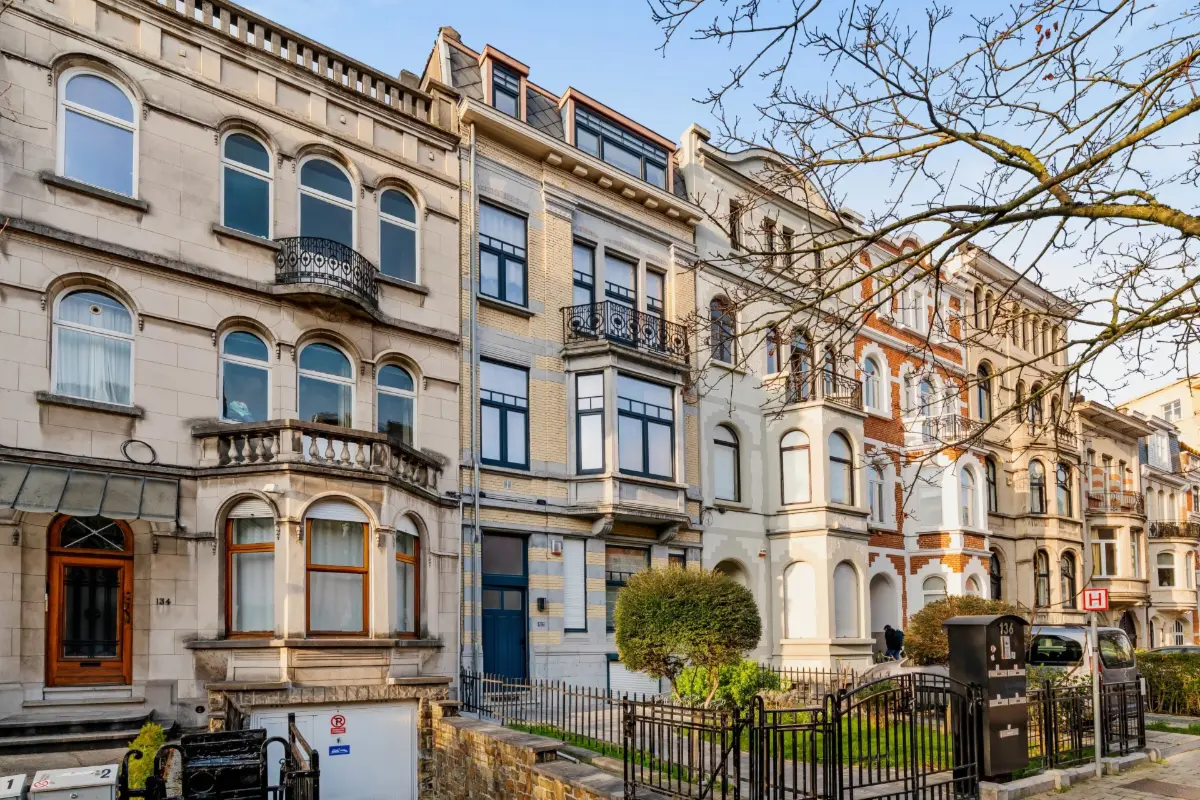 Appartement à louer à Forest 1190 1250.00€ 1 chambres 75.00m² - annonce 690218