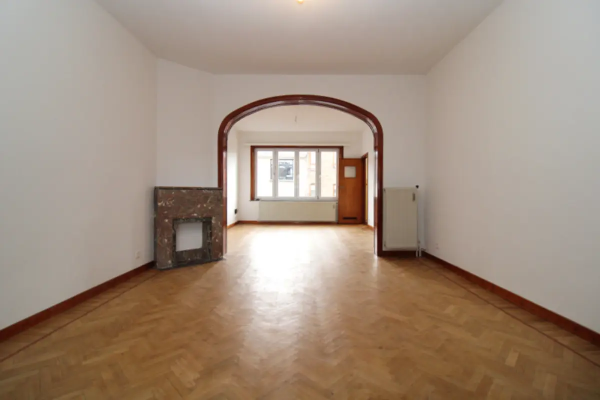 Appartement à  à Uccle 1180 1100.00€ 1 chambres 75.00m² - annonce 690446