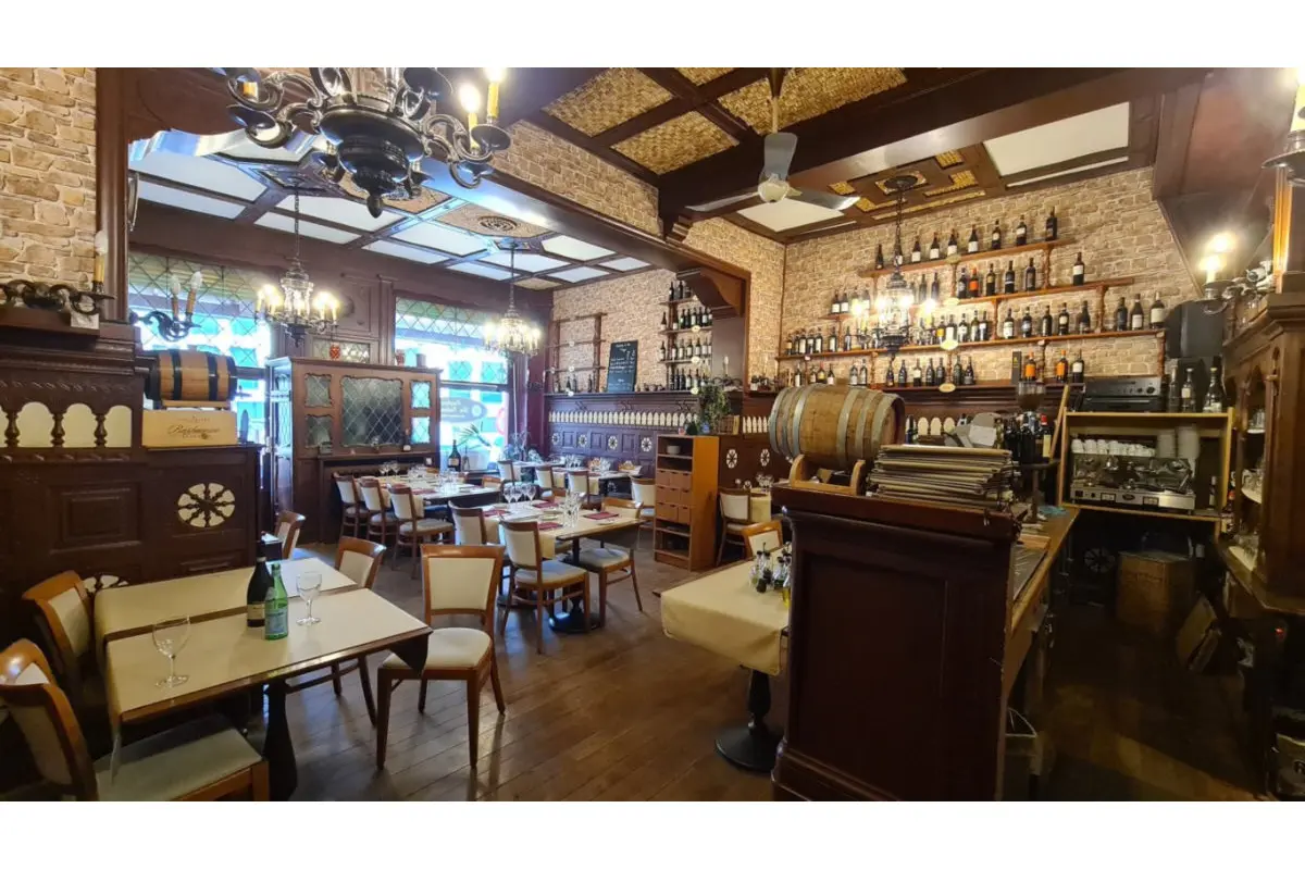 Handelszaak te  huur in Elsene 1050 2200.00€  slaapkamers 75.00m² - Zoekertje 691165