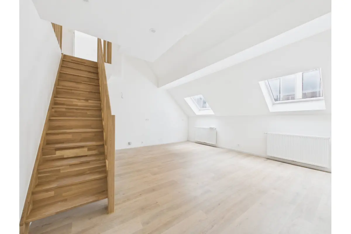 Duplex à louer à Bruxelles 1000 2500.00€ 3 chambres 100.00m² - annonce 783347