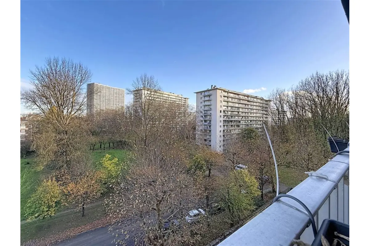 Appartement te  koop in Anderlecht 1070 249000.00€ 3 slaapkamers 92.00m² - Zoekertje 692041