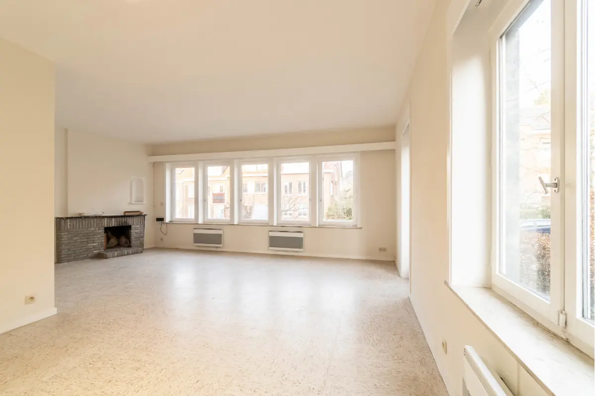 Maison à louer à Auderghem 1160 2300.00€ 4 chambres 200.00m² - annonce 692221