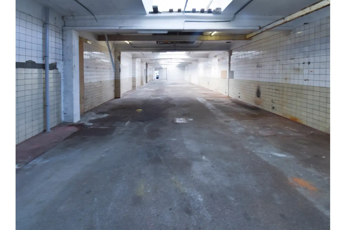 Commerce à louer à Jette 1090 2000.00€  chambres 325.00m² - annonce 692970