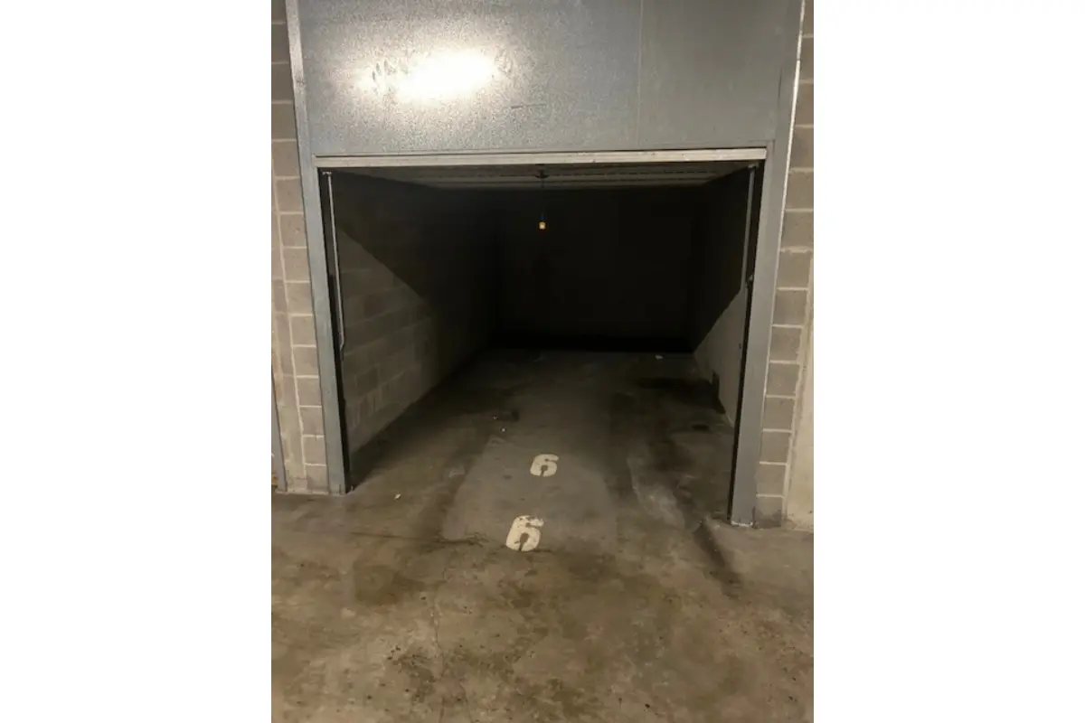 Parking / garage à louer à Watermael-Boitsfort 1170 175.00€  chambres m² - annonce 692722