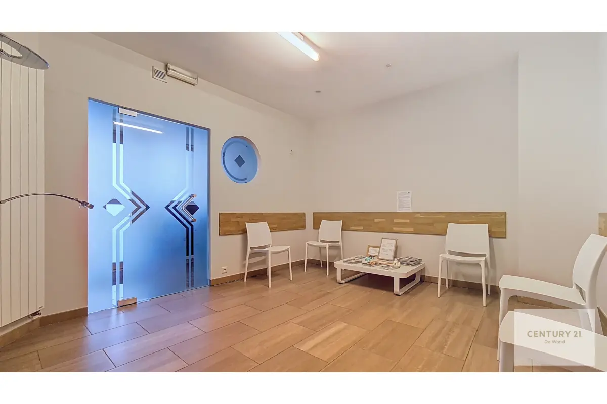 Commerce à louer à Laeken 1020 500.00€  chambres 25.00m² - annonce 693347