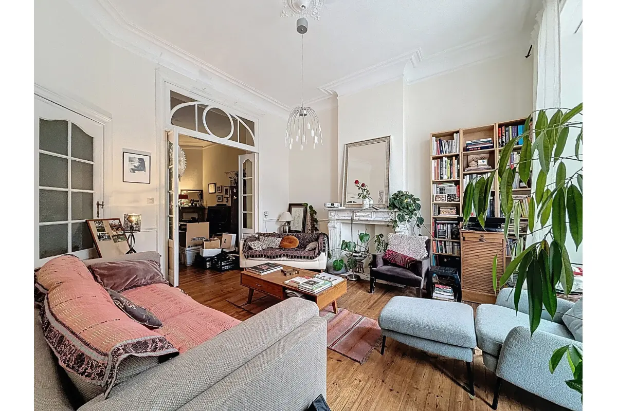 Appartement à  à Ixelles 1050 1700.00€ 2 chambres 125.00m² - annonce 692988