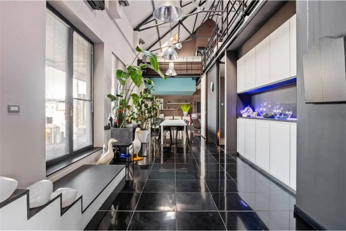 Loft à vendre à Wijnegem 2110 667000.00€ 3 chambres 272.00m² - annonce 693078