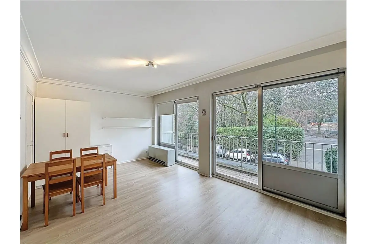 Studio te  huur in Ukkel 1180 715.00€  slaapkamers 31.00m² - Zoekertje 692776