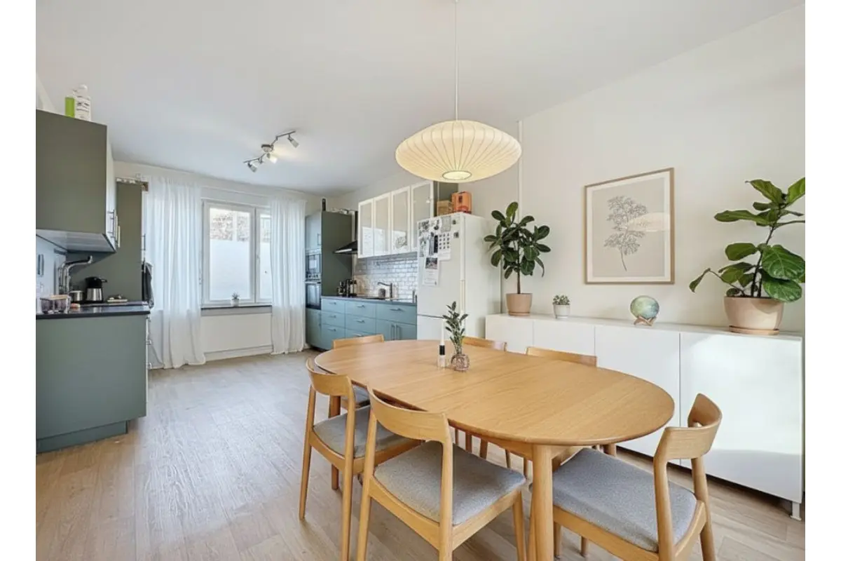 Huis te  koop in Ganshoren 1083 420000.00€ 4 slaapkamers 120.00m² - Zoekertje 692991