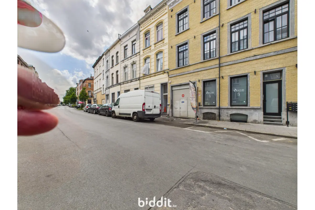 Duplex à vendre à Molenbeek-Saint-Jean 1080 99000.00€ 2 chambres m² - annonce 693453