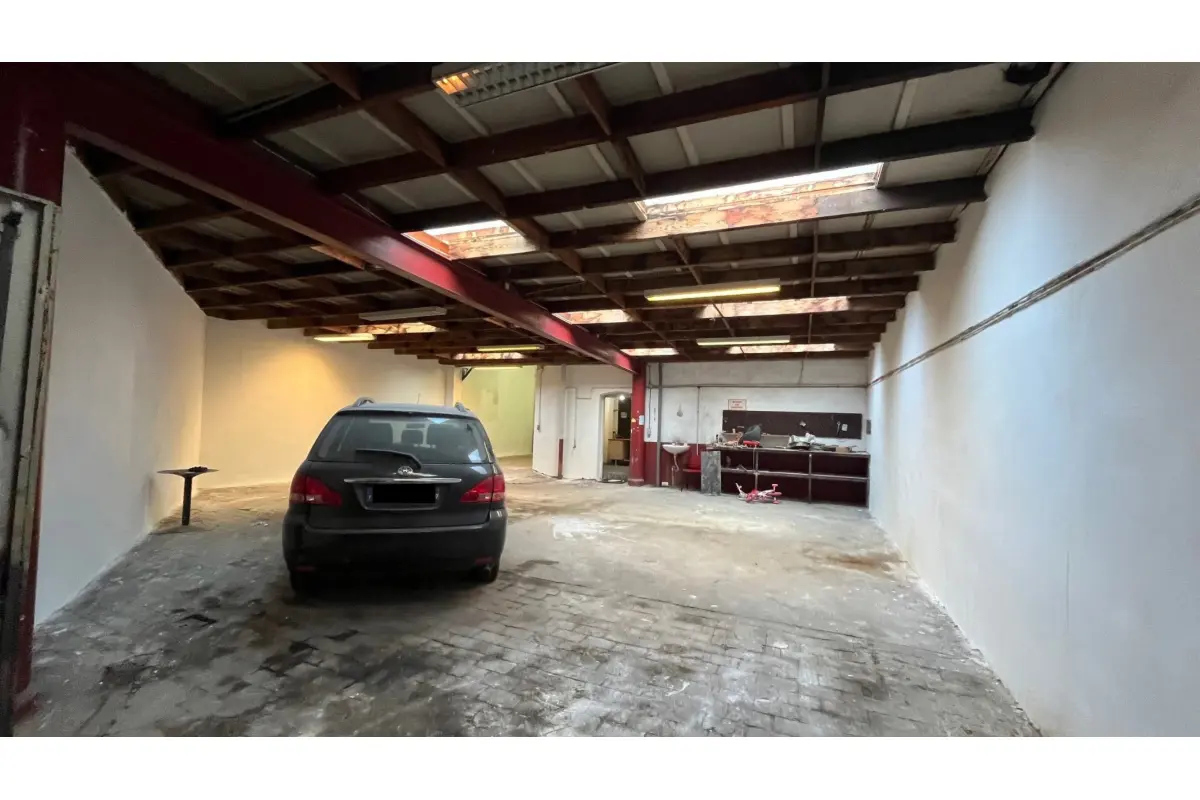 Commerce à vendre à Anderlecht 1070 175000.00€  chambres 165.00m² - annonce 692956