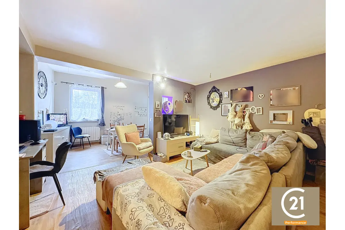 Studio à vendre à Naast 7062 100000.00€ 1 chambres 60.00m² - annonce 693378