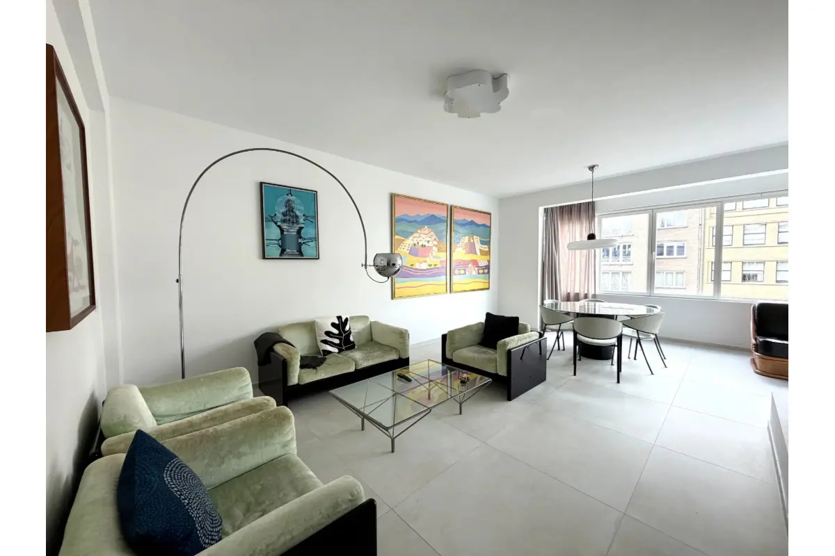 Appartement te  in Elsene 1050 2450.00€ 2 slaapkamers 88.00m² - Zoekertje 693331