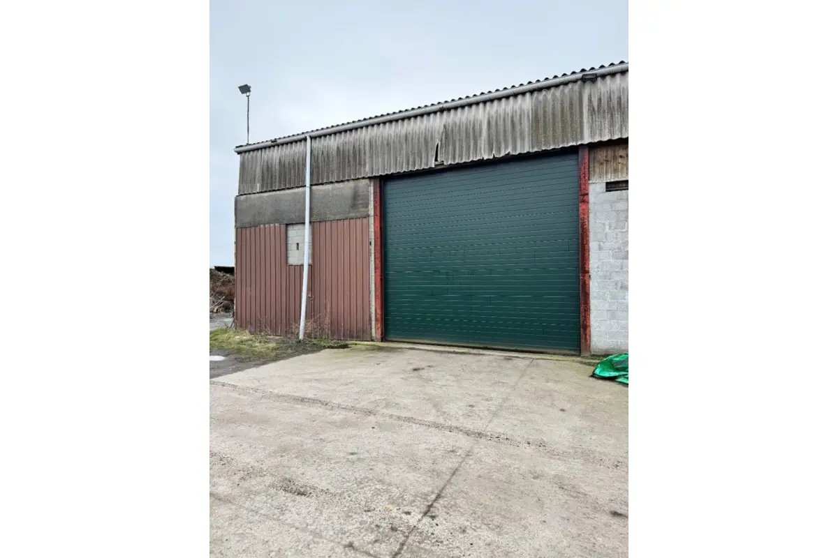 Commerce à louer à Koekelare 8680 750.00€  chambres m² - annonce 693569