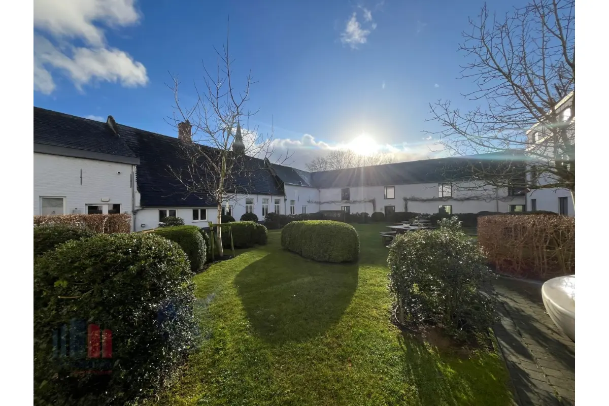 Commerce à louer à Merelbeke 9820 795.00€  chambres m² - annonce 693666