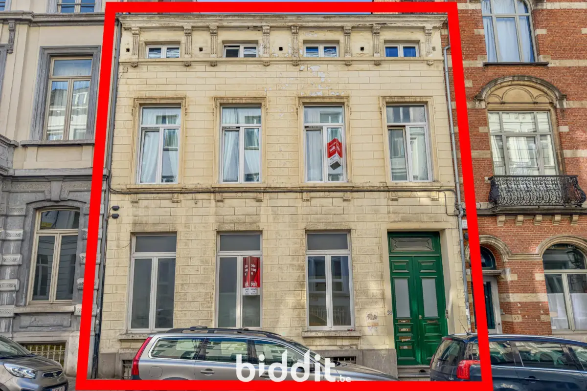 Huis te  koop in Sint-Gillis 1060 650000.00€ 5 slaapkamers m² - Zoekertje 694190