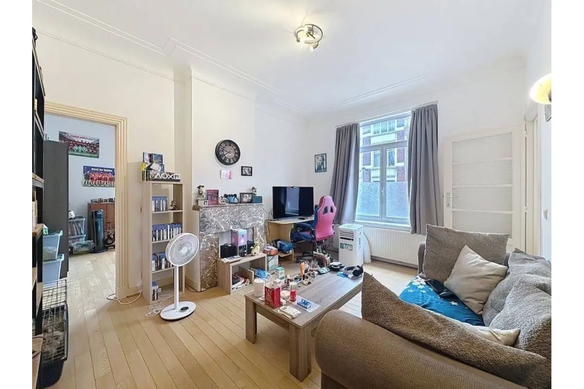 Appartement à vendre à Etterbeek 1040 250000.00€ 1 chambres 61.00m² - annonce 693958