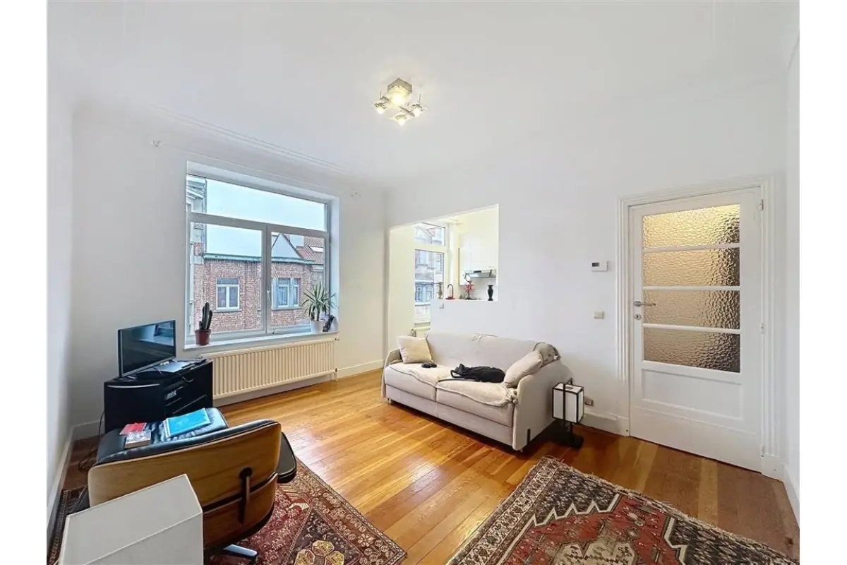 Appartement à vendre à Etterbeek 1040 290000.00€ 1 chambres 58.00m² - annonce 693957
