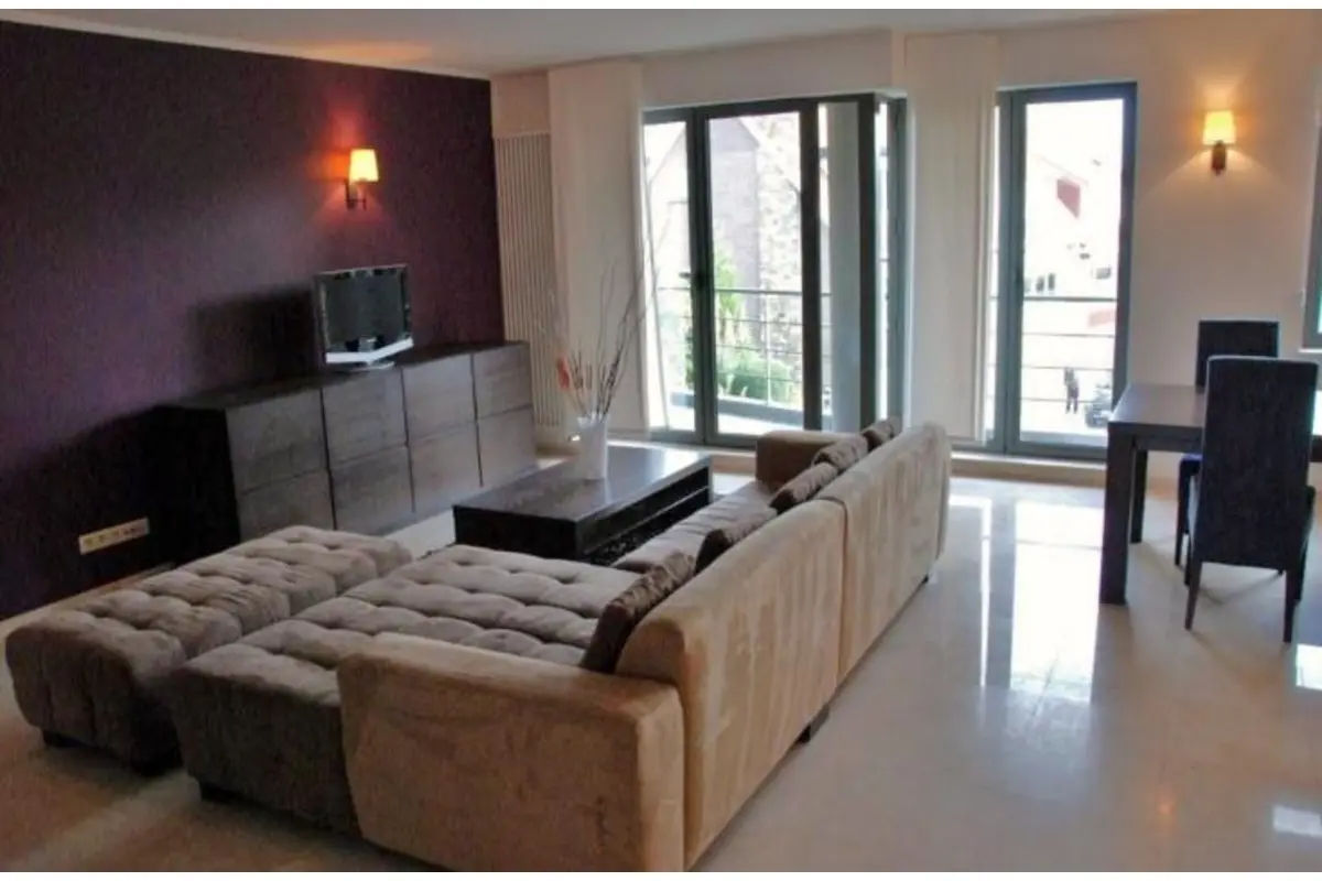 Appartement te  huur in Sint-Pieters-Woluwe 1150 2400.00€ 2 slaapkamers 125.00m² - Zoekertje 694086