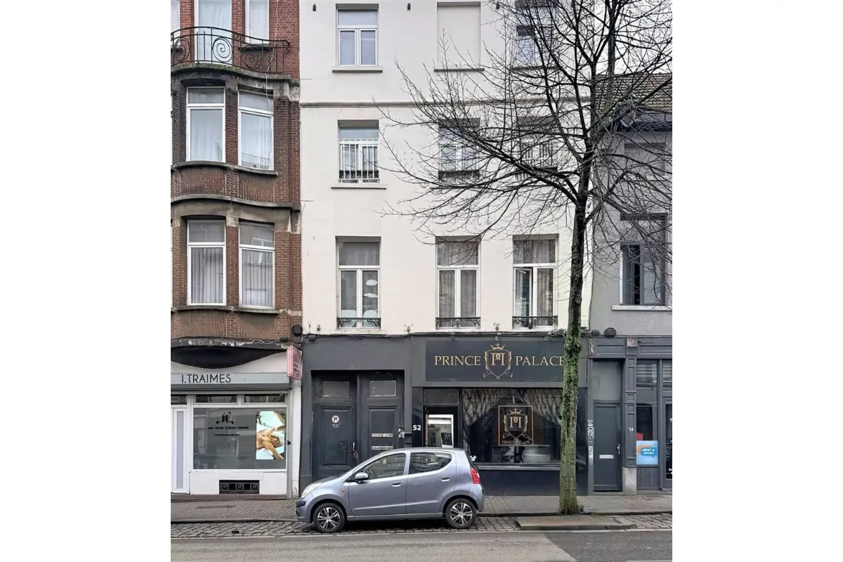 Immeuble de rapport - Immeuble à appartement à vendre à Molenbeek-Saint-Jean 1080 650000.00€ 3 chambres 360.00m² - annonce 694171