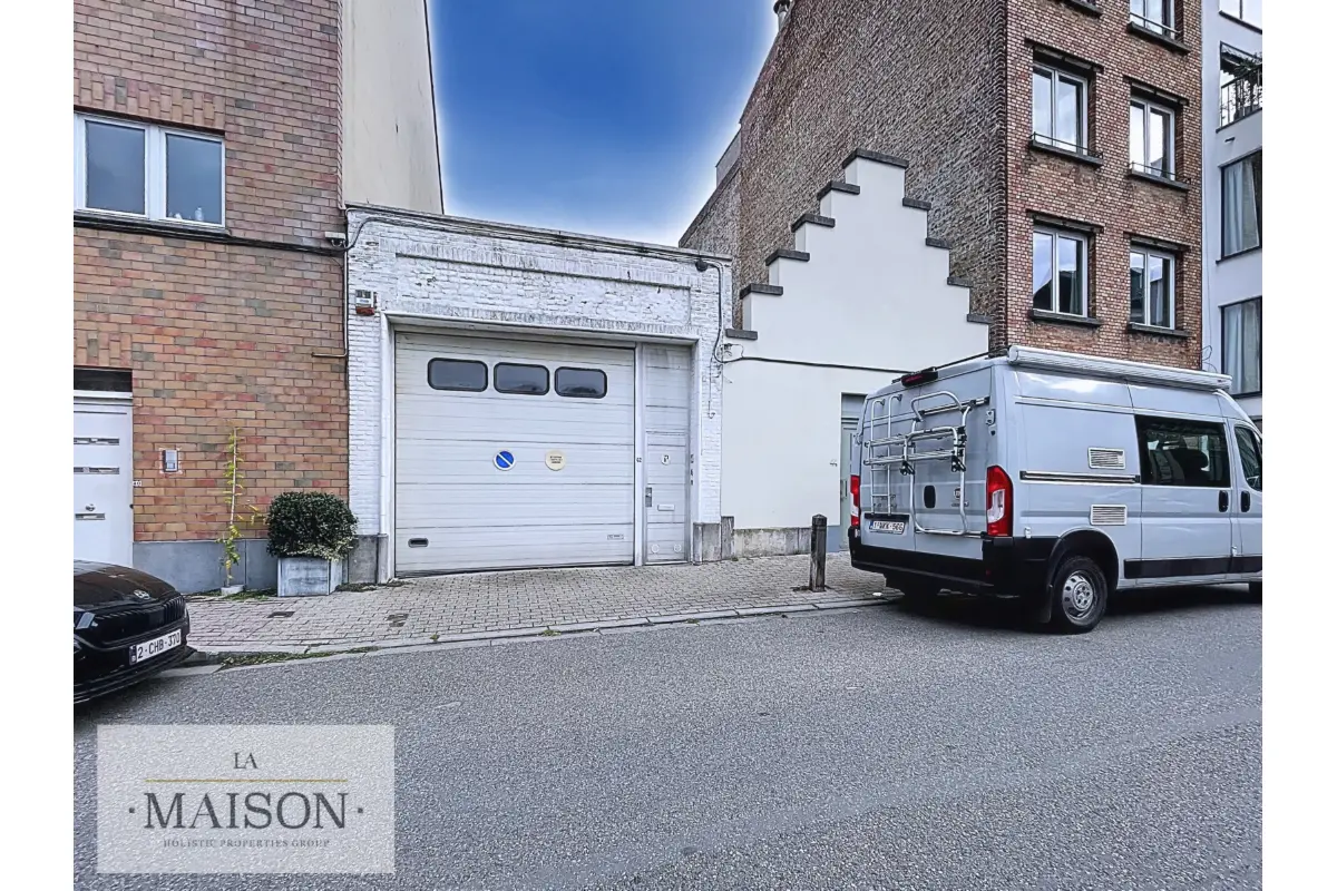 Handelszaak te  huur in Etterbeek 1040 1100.00€  slaapkamers 80.00m² - Zoekertje 694125