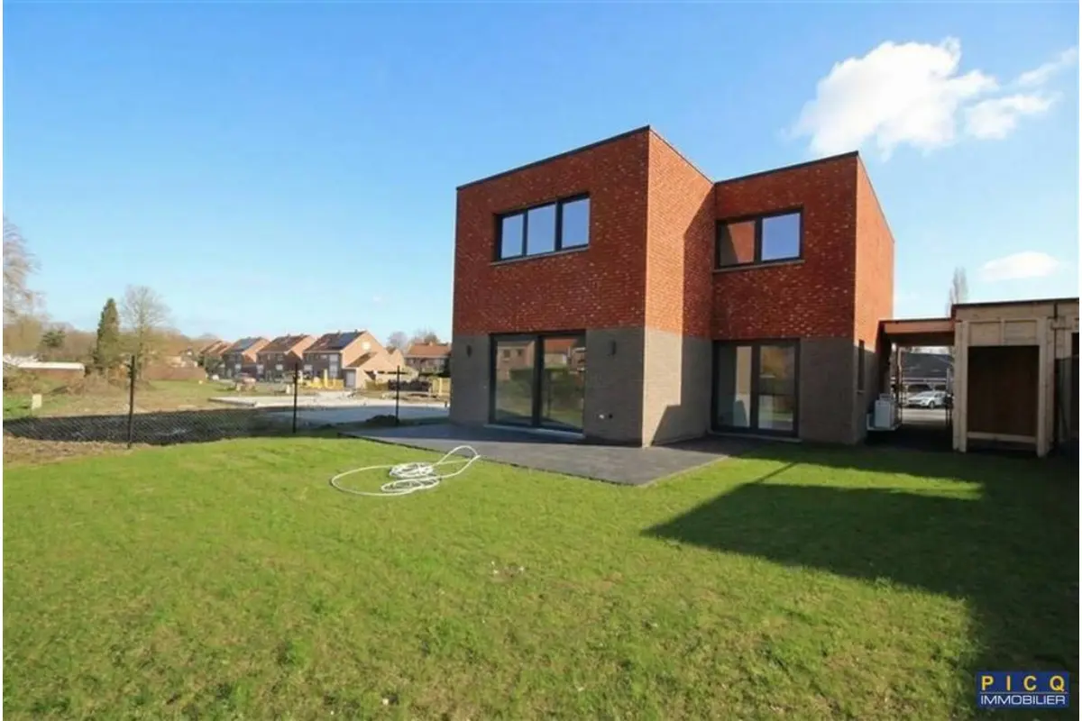 Huis te  koop in Vaulx 7536 399000.00€ 3 slaapkamers 150.00m² - Zoekertje 694729