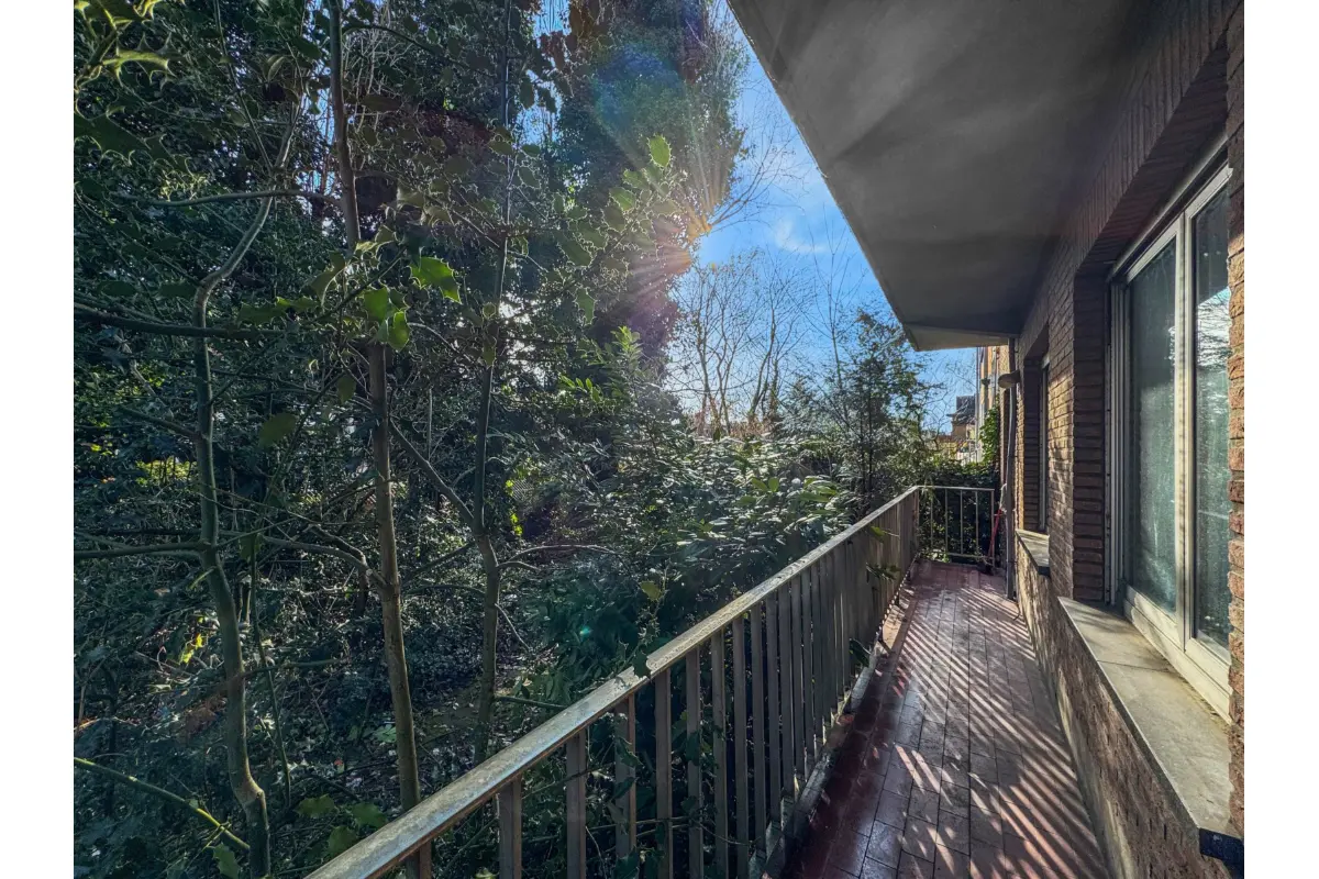 Benedenverdieping te  koop in Ukkel 1180 359000.00€ 3 slaapkamers 100.00m² - Zoekertje 694922