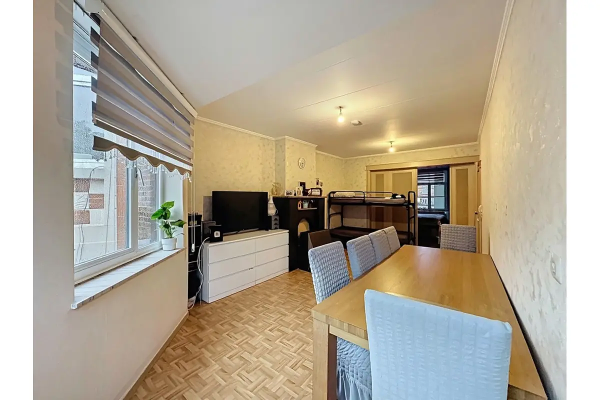 Duplex à vendre à Schaerbeek 1030 225000.00€ 3 chambres 161.00m² - annonce 695181